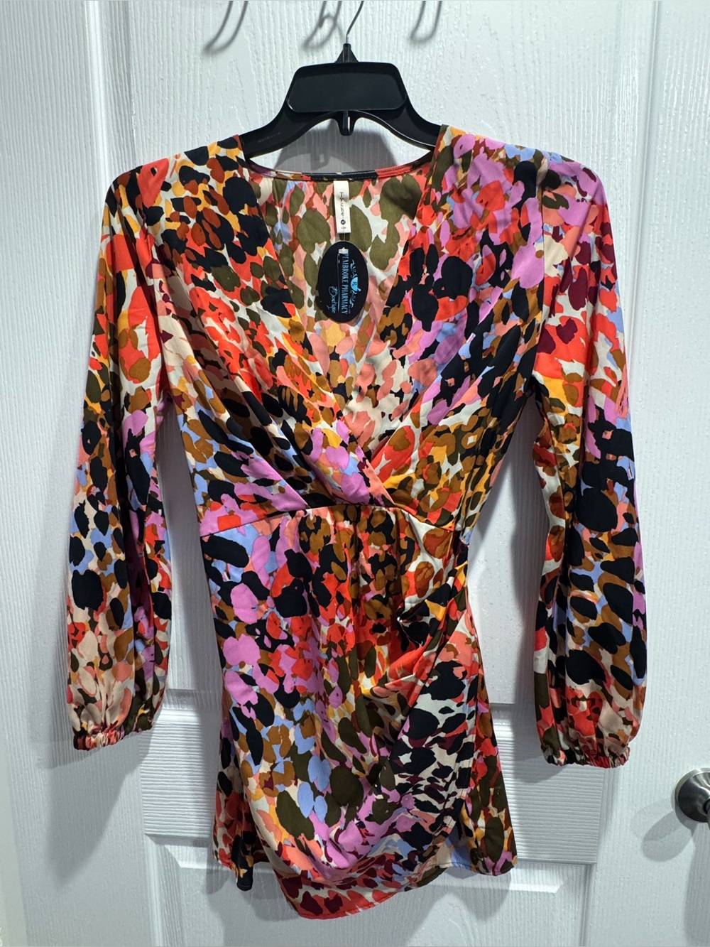 NWT Tyche Boutique Floral Wrap Mini Dress Long Sleeve - Size Medium
